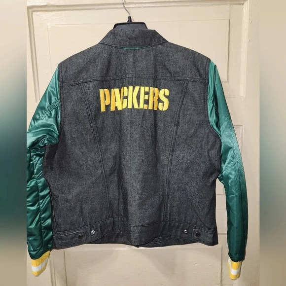 Levi's Other - Levi's NFL Black Denim Green Bay Packers Football Varsity Trucker Jacket GUC